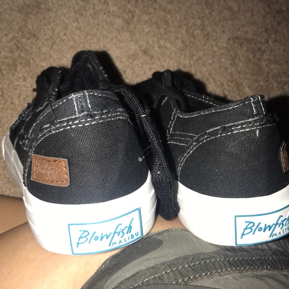 Blowfish Shoes | New Womens Black Blowfish Stitched Sneakers 6 | Poshmark